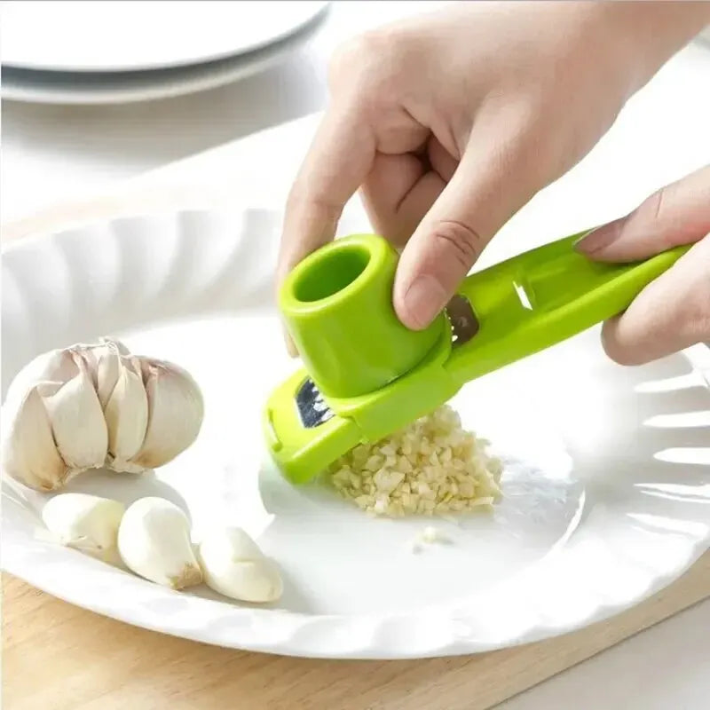 Compact Manual Garlic Press Masher For Quick Kitchen Prep