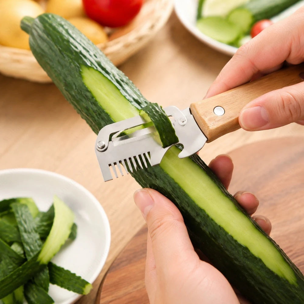 Stainless Steel Fruit And Vegetable Peeler With Ergonomic Handle